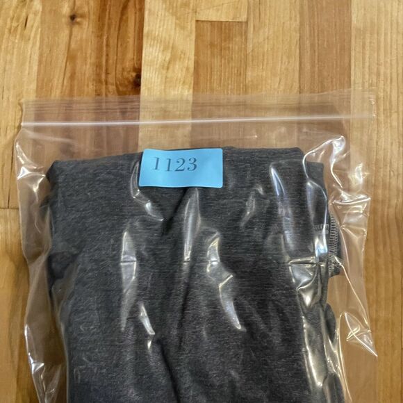 Tommy Bahama Sweater Firewall Core Half Zip Pullover Charcoal Size L - Picture 7 of 7